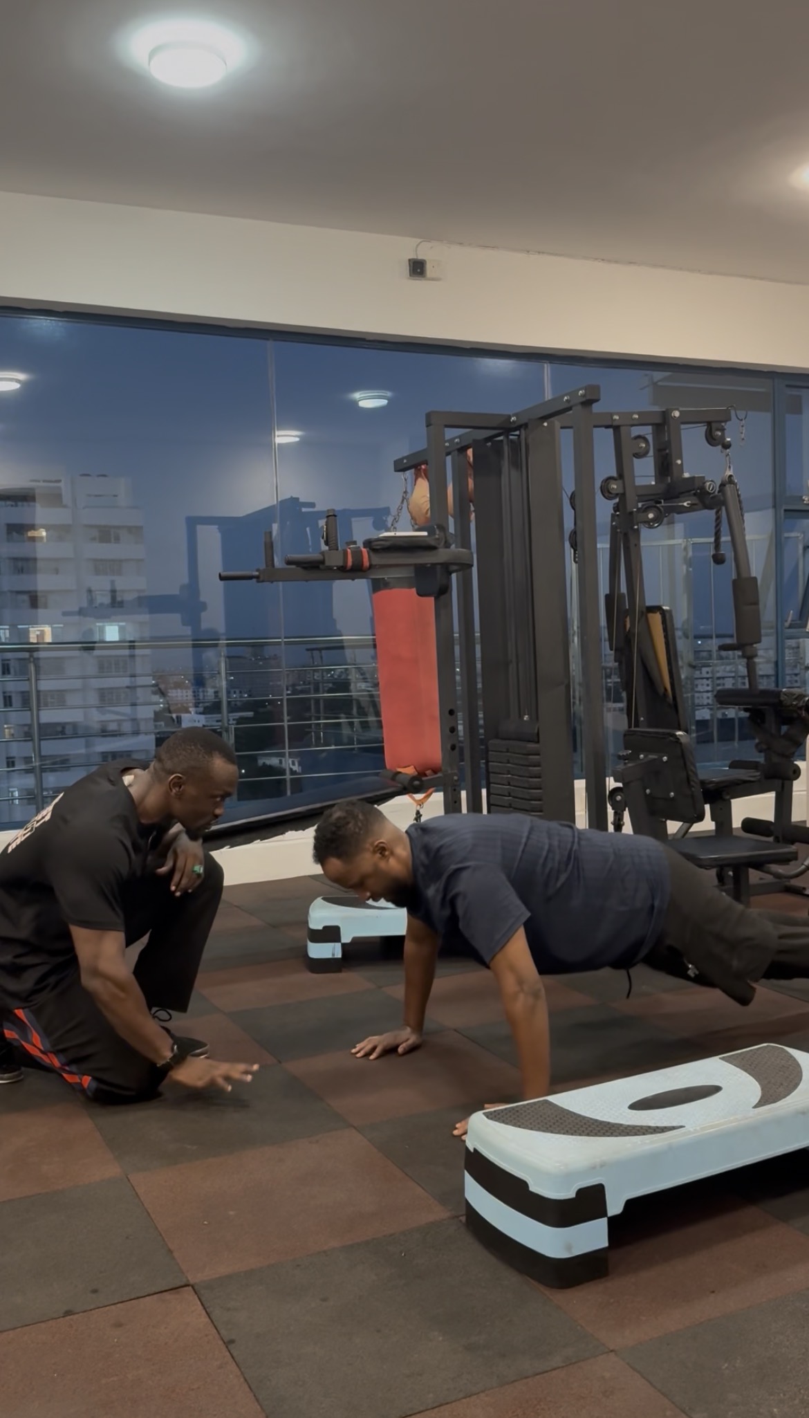 Hakeemfit coaching session